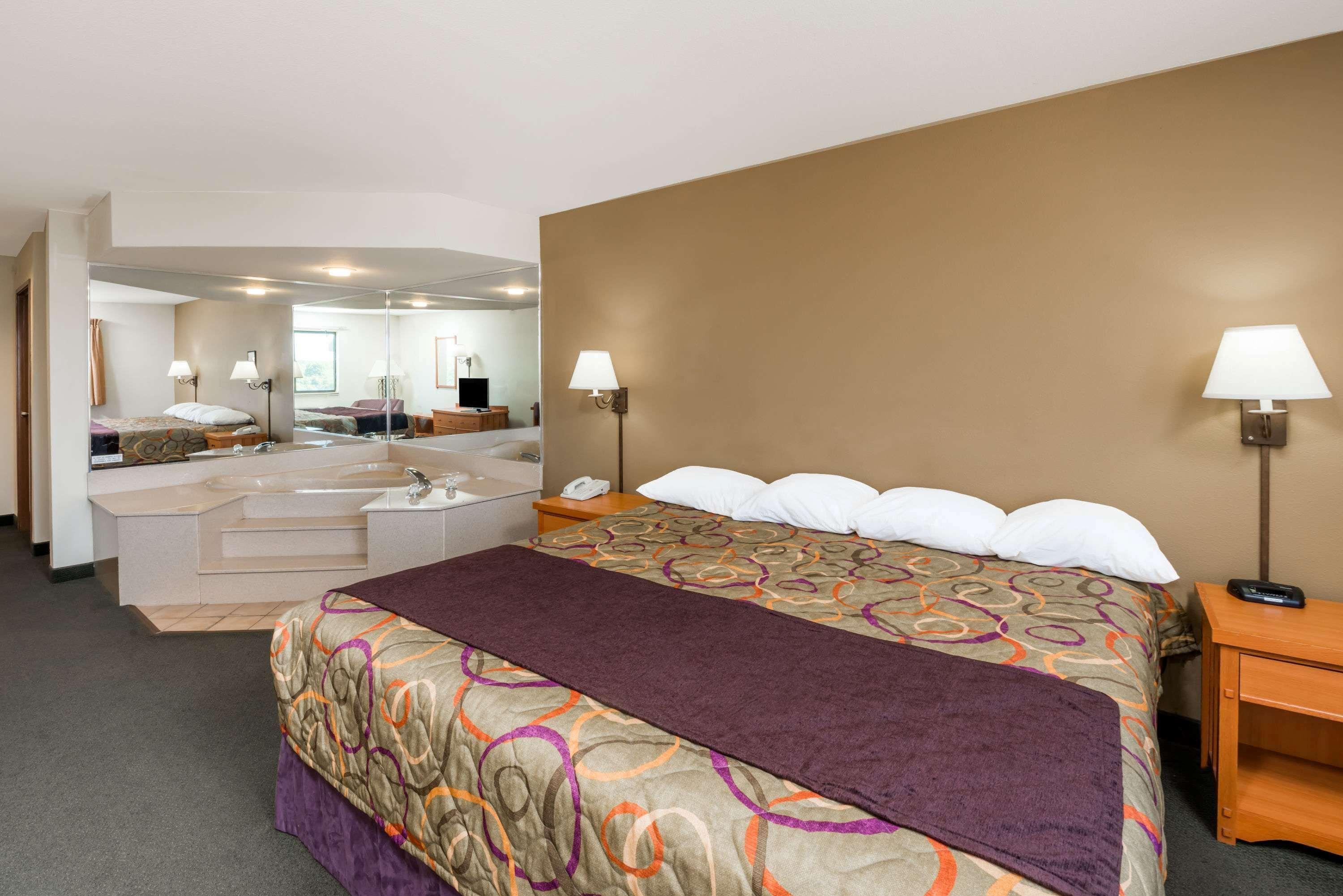 מלון Super 8 By Wyndham Columbia East מראה חיצוני תמונה